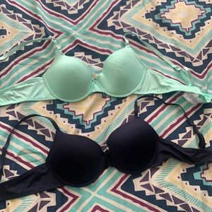 Twin pack of size 36A bras (Navy blue and teal)